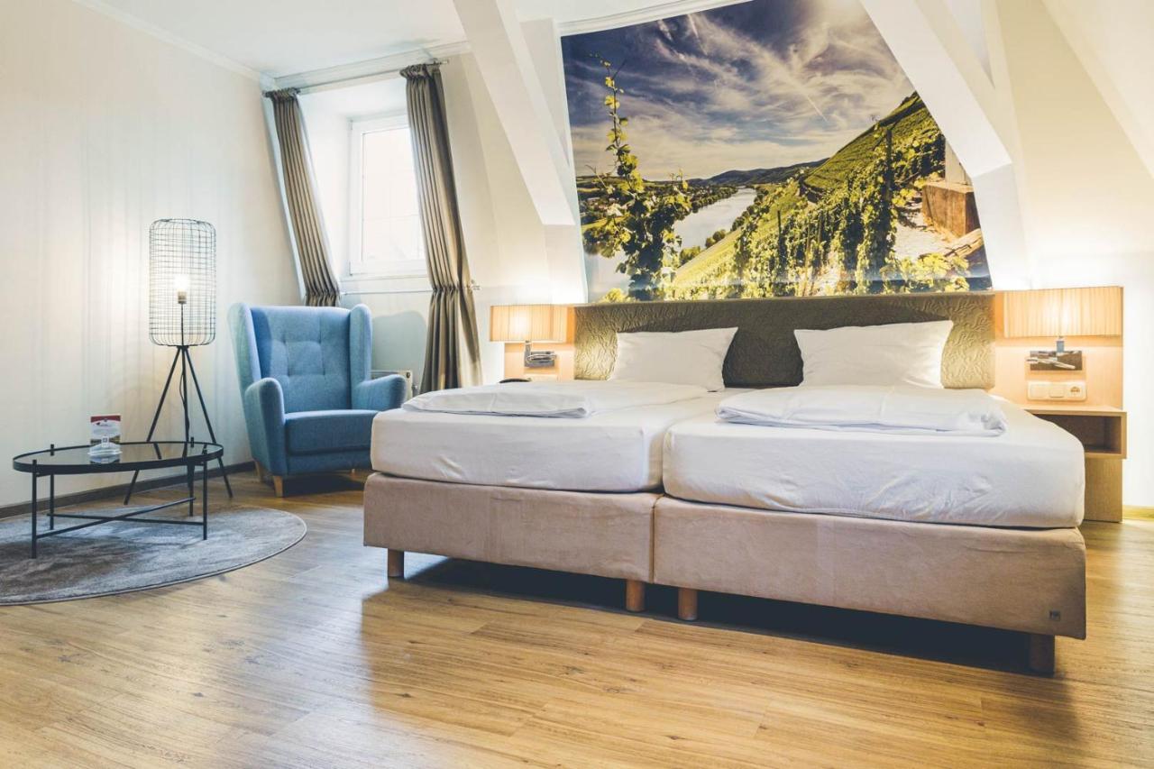 Hotel Deutschherrenhof Zeltingen-Rachtig Kültér fotó