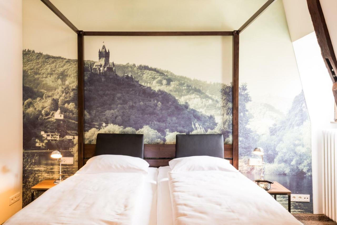 Hotel Deutschherrenhof Zeltingen-Rachtig Kültér fotó
